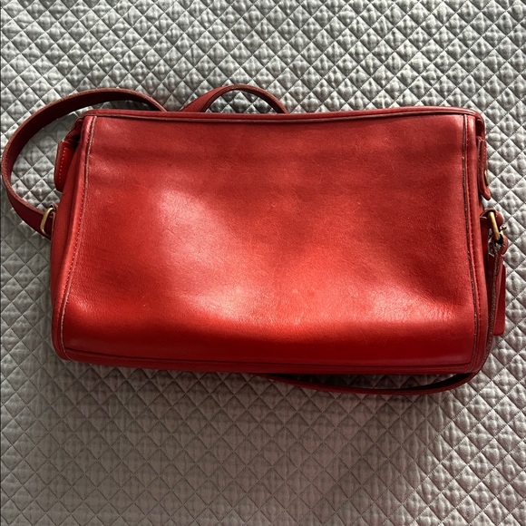 Coach Vintage Taylor Crossbody #9944 - Picture 11 of 14